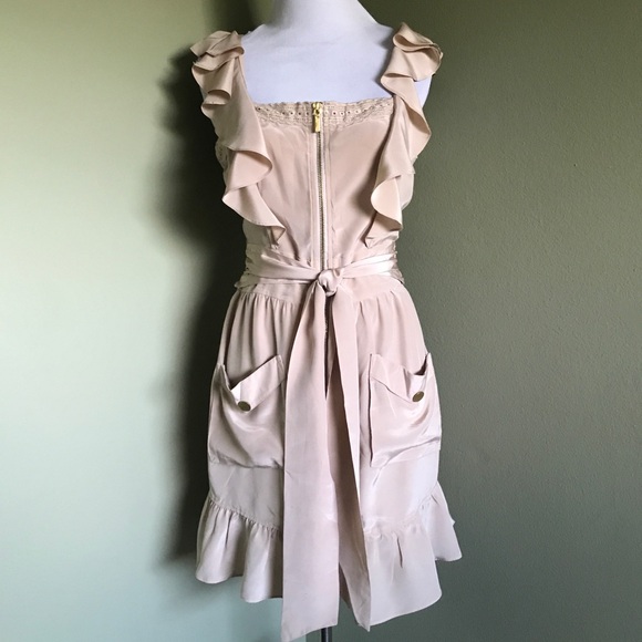 Bebe Women’s Silk Tan Ruffle detail Sleeveless dress size XS - Picture 3 of 9